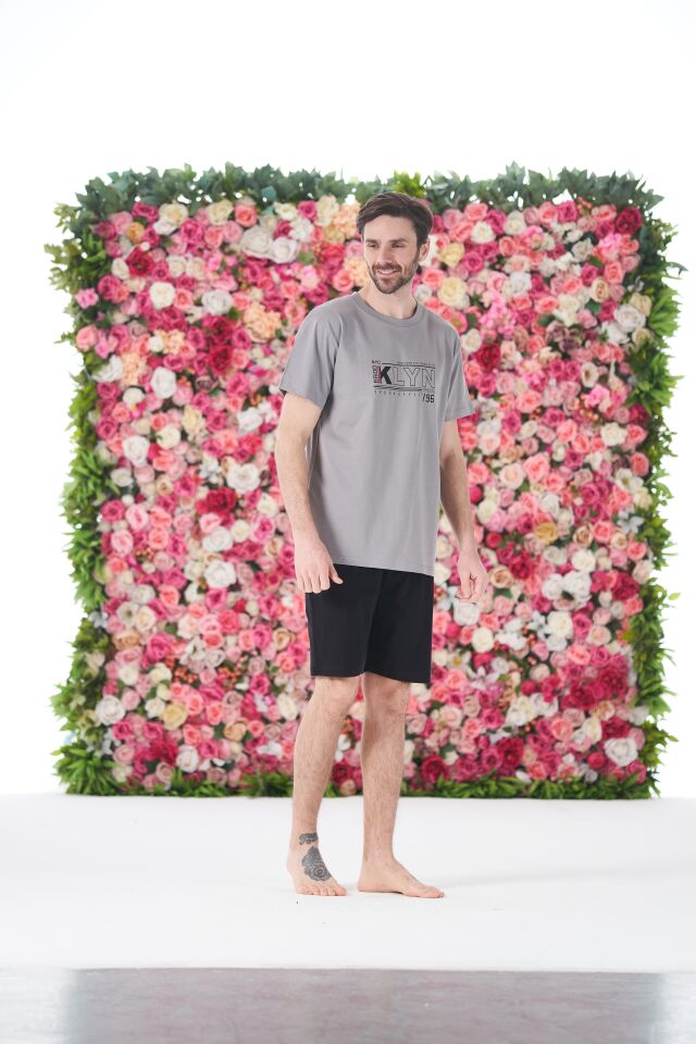 Erkek Yazlık KLYN Baskılı Kısa Kollu Şortlu Penye Pijama Takımı M - Gri