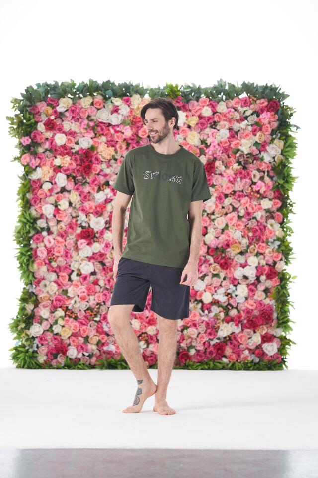 Erkek Yazlık Strong Baskılı Kısa Kollu Şortlu Penye Pijama Takımı M - Haki