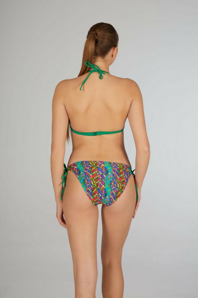 Estiva Kadın Dijital Desenli Yeşil Emprime Üçgen Bikini Takımı
