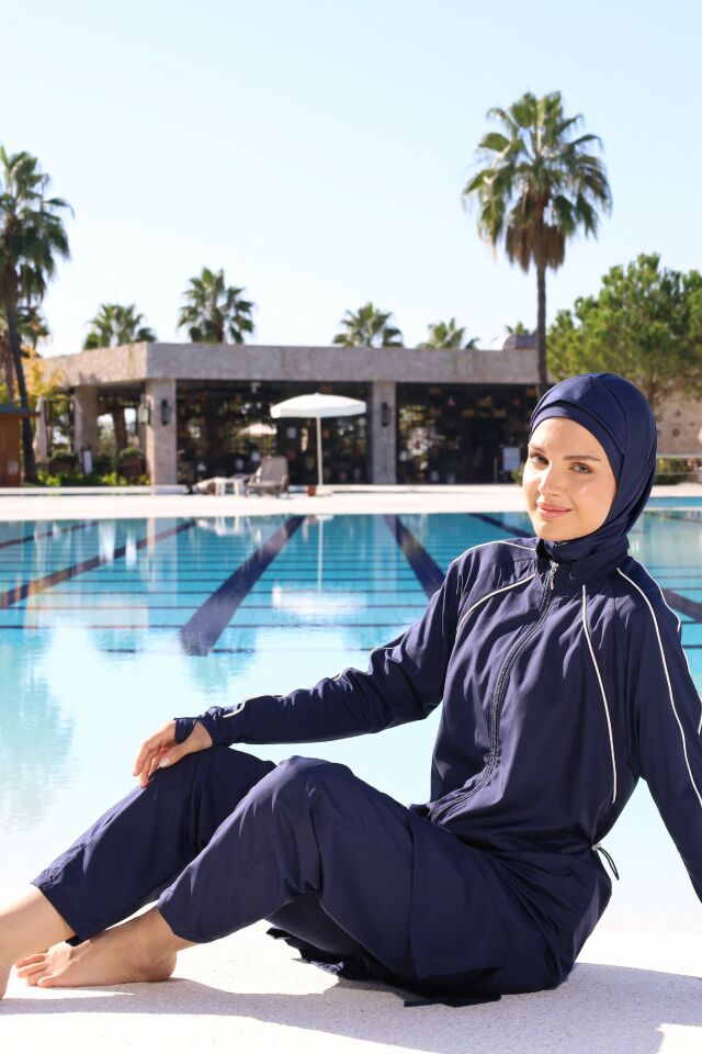 Estiva Tam Kapalı Fermuarlı Biyeli Eldiven Detaylı Tesettür Mayo