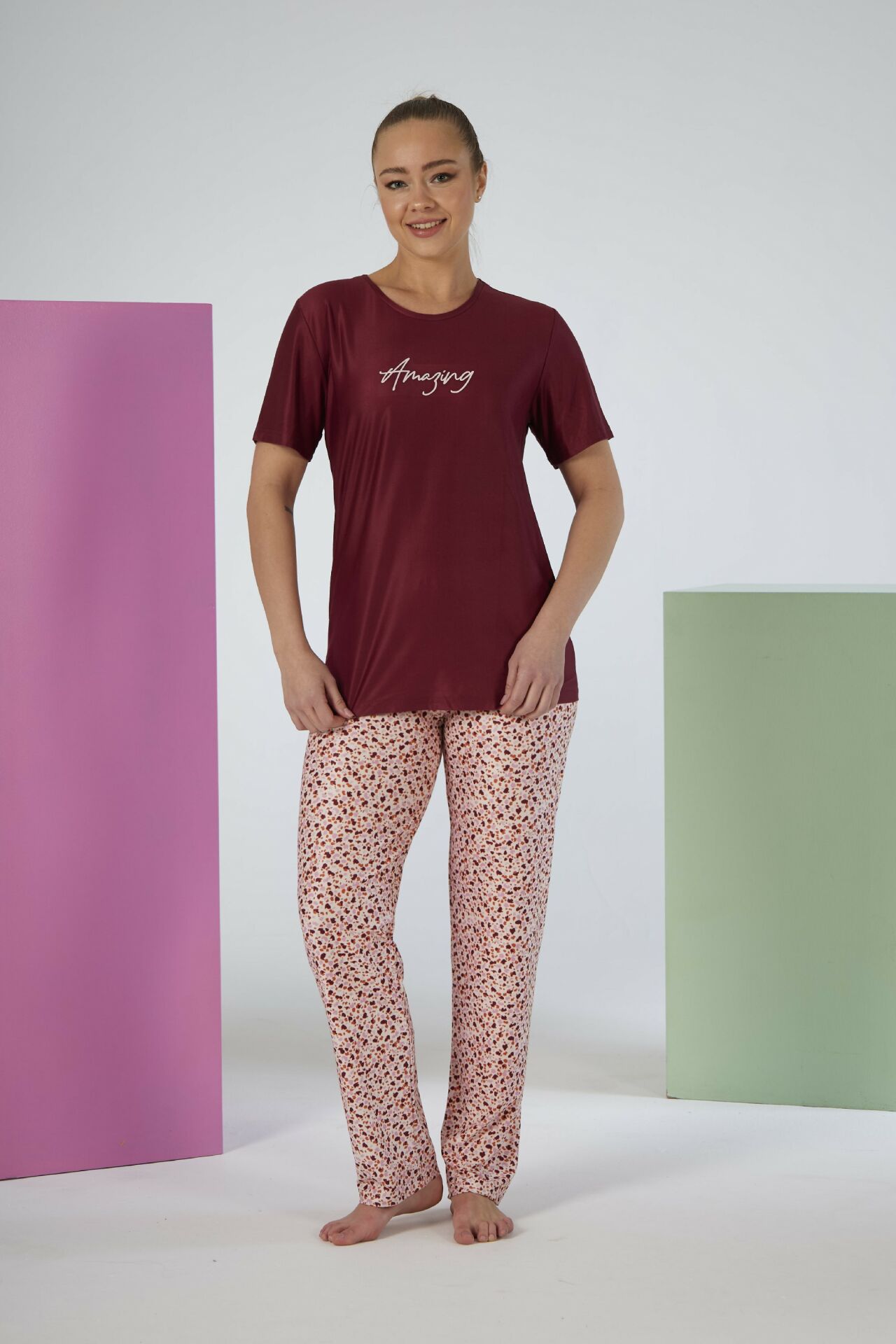 Kadın Yazlık Desenli Kısa Kollu Marla Pijama Takımı - Kırmızı