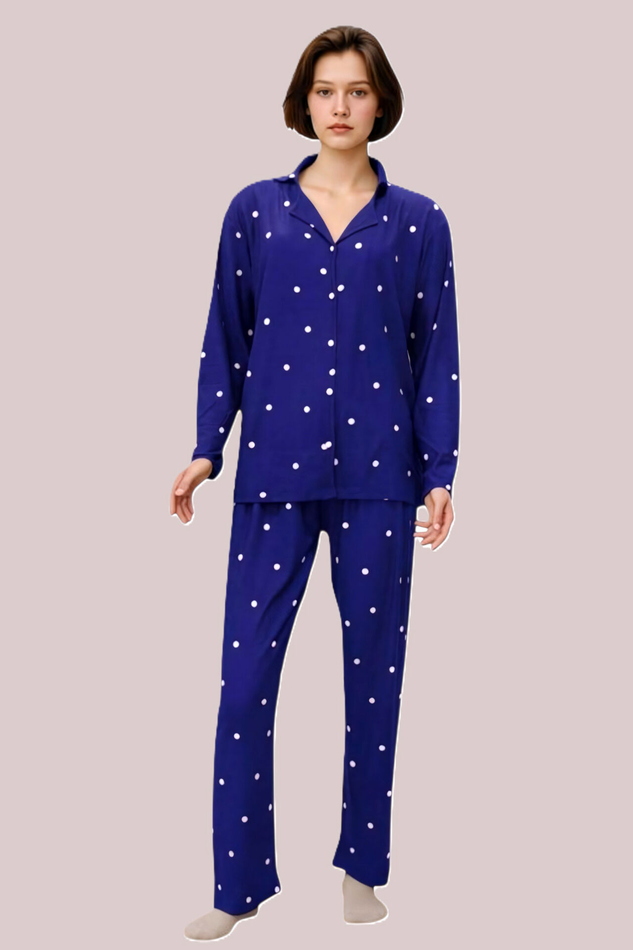 Estiva Kadın Puantiyeli Önden Düğmeli Süet Pijama Takımı