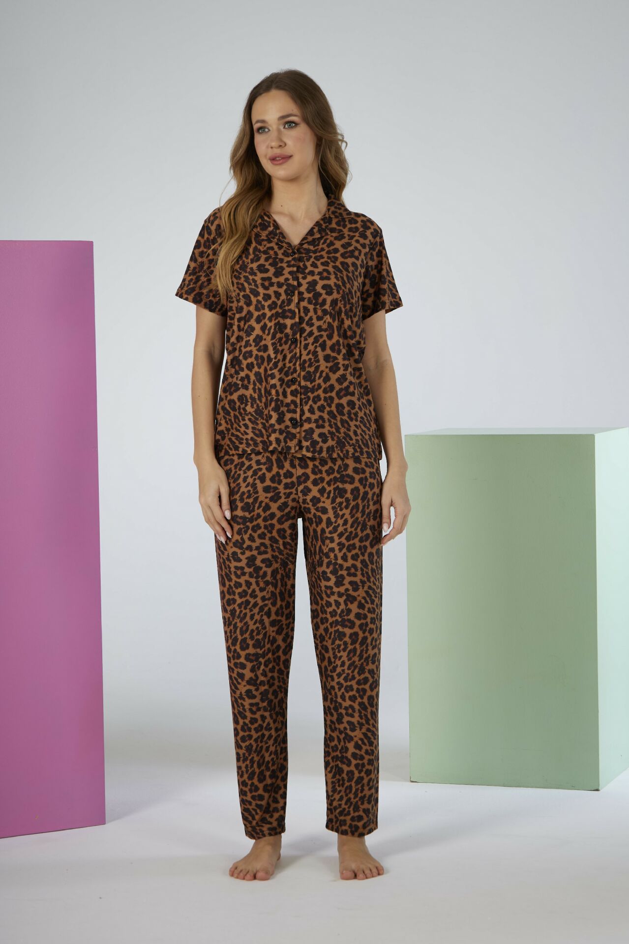 Kadın Yazlık Kaplan Desenli Önden Düğmeli Kısa Kollu Marla Pijama Takımı - Kahverengi