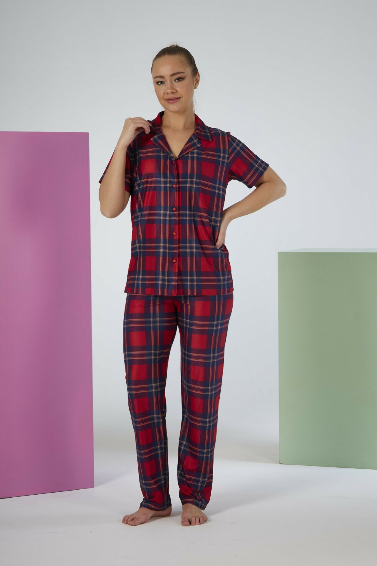 Kadın Yazlık Kareli Önden Düğmeli Kısa Kollu Marla Pijama Takımı - Kırmızı