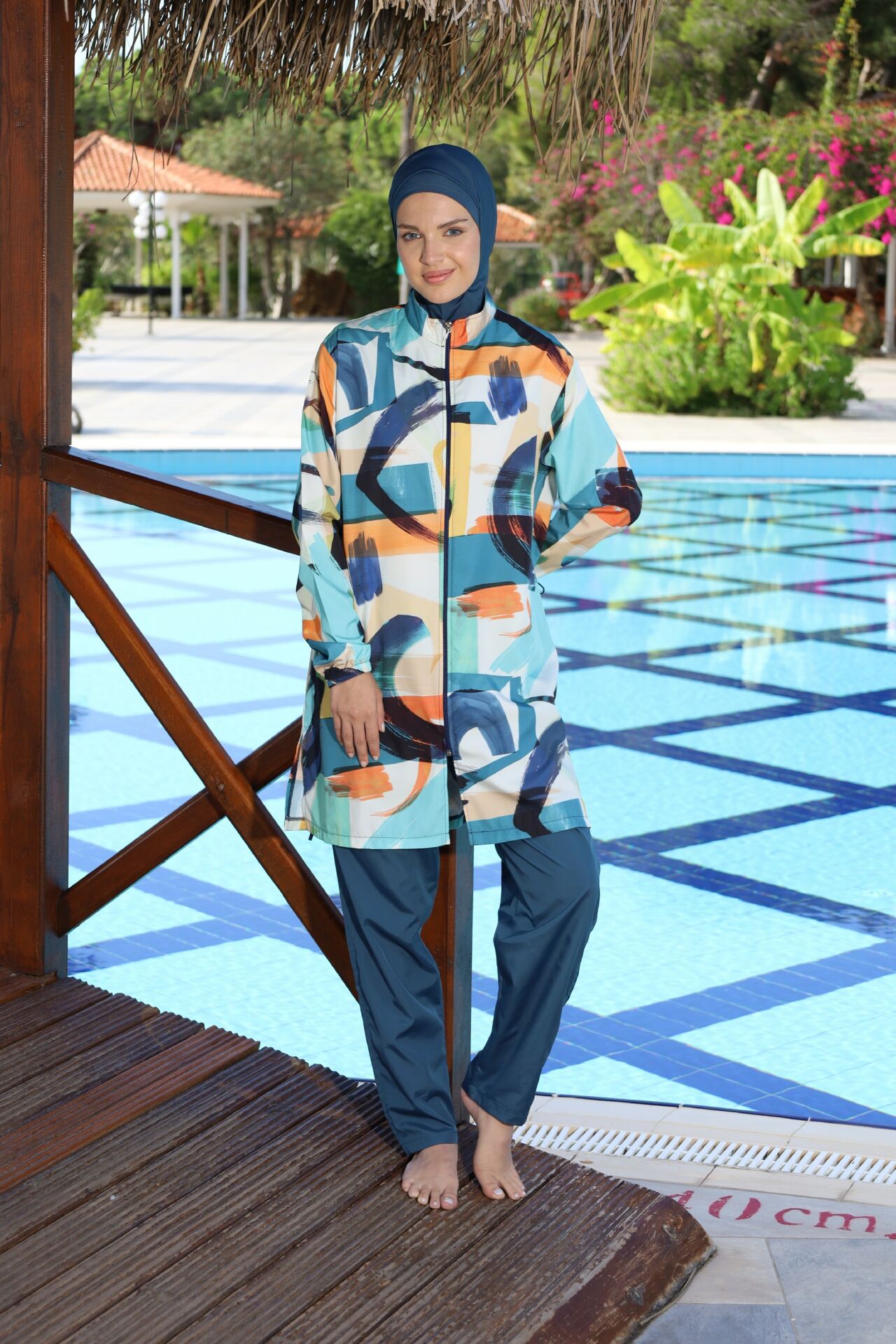 Estiva Motion Tam Kapalı Pantolonlu Fermuarlı Tesettür Mayo