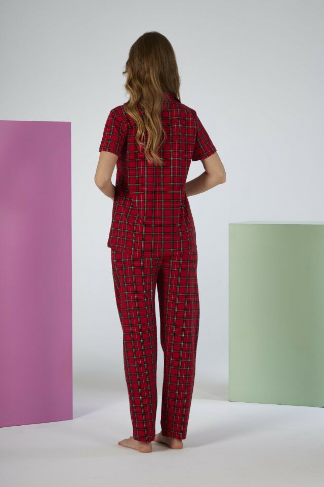 Kadın Yazlık Kareli Önden Düğmeli Kısa Kollu Penye Lycra Pijama Takımı