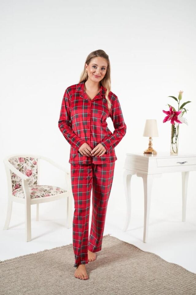 Kadın Kışlık Önden Düğmeli Kareli Kadife Pijama Takımı Kırmızı alternatif görsel
