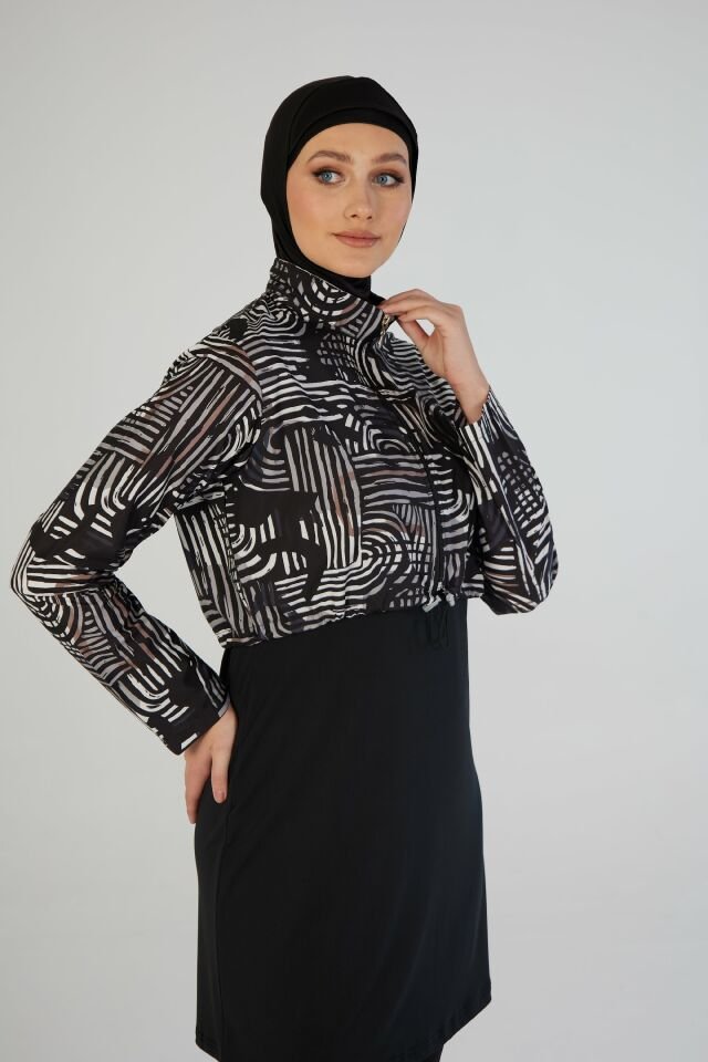 Estiva Lineer Tam Kapalı Croplu Pantolonlu Tesettür Mayo