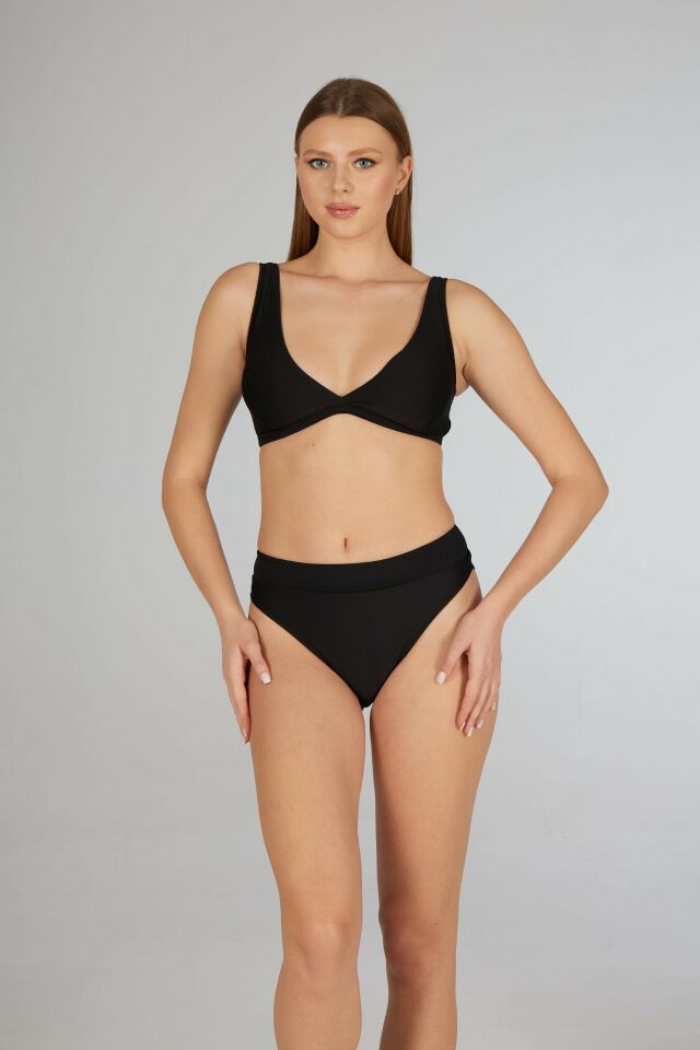 Estiva Kadın Siyah Kemerli Kruvaze Bikini Takımı