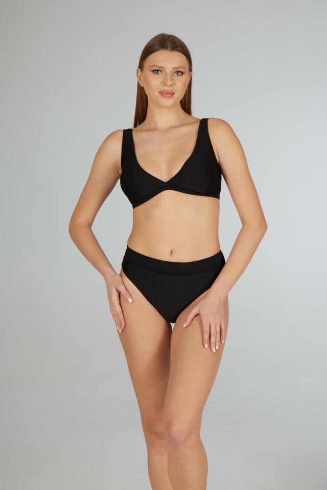 Estiva Kadın Siyah Kemerli Kruvaze Bikini Takımı