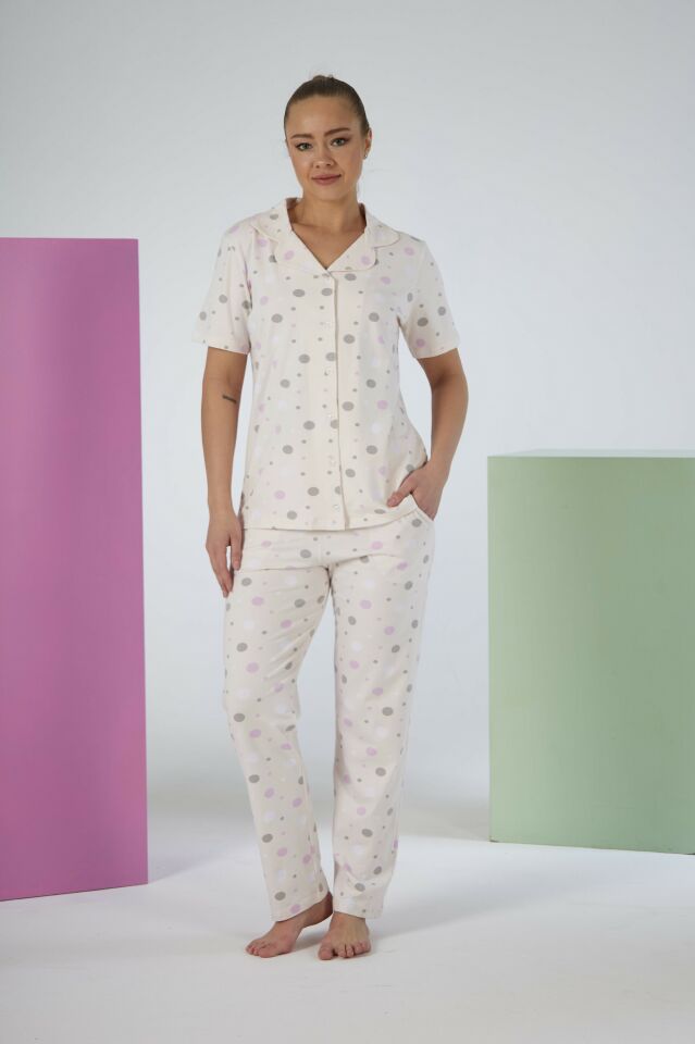 Kadın Yazlık Puantiyeli Önden Düğmeli Kısa Kollu Penye Lycra Pijama Takımı M - Lila