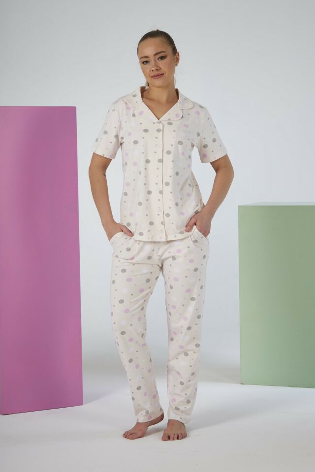 Kadın Yazlık Puantiyeli Önden Düğmeli Kısa Kollu Penye Lycra Pijama Takımı XL - Lila
