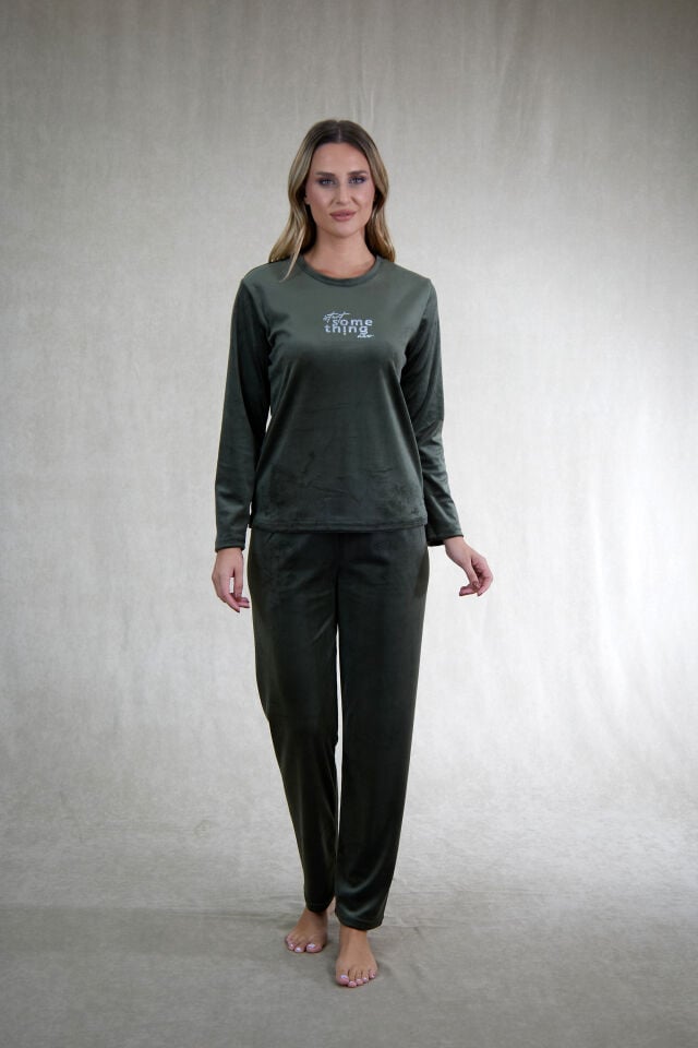 Estiva Kadın Something Yazılı Kadife Pijama Takımı alternatif görsel