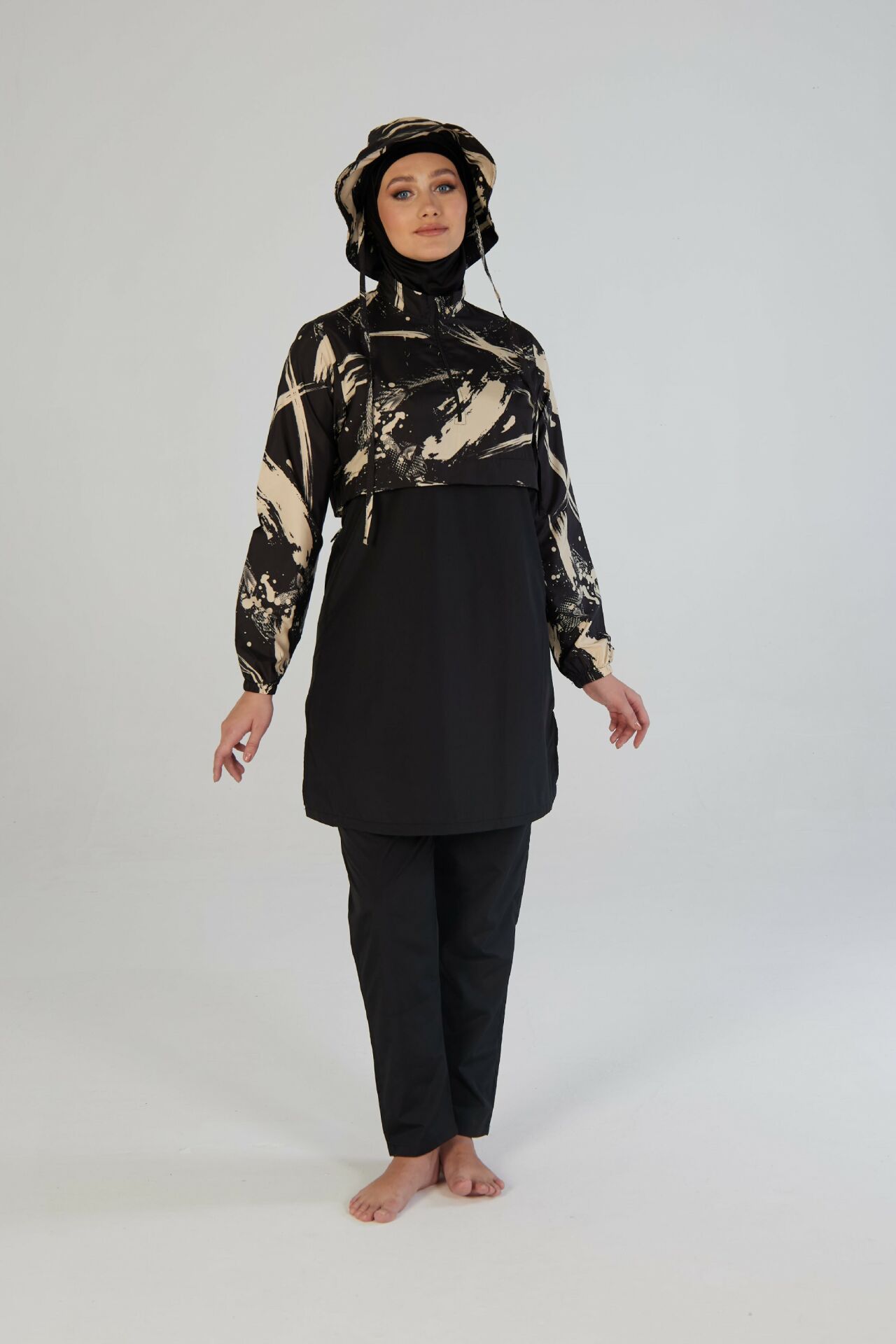 Estiva Brushstroke Tam Kapalı Croplu Şapkalı Pantolonlu Tesettür Mayo