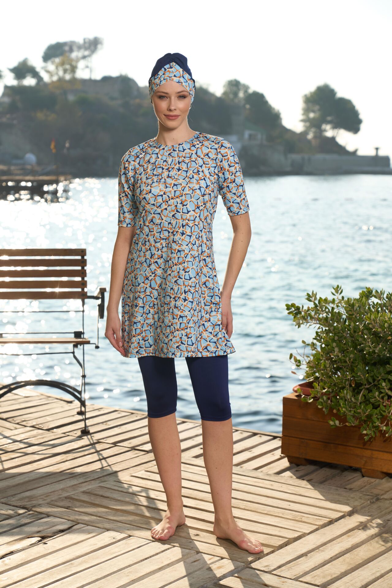 Estiva Kadın Boneli Yarım Kol Dijital Desenli Taytlı Mayo Lacivert