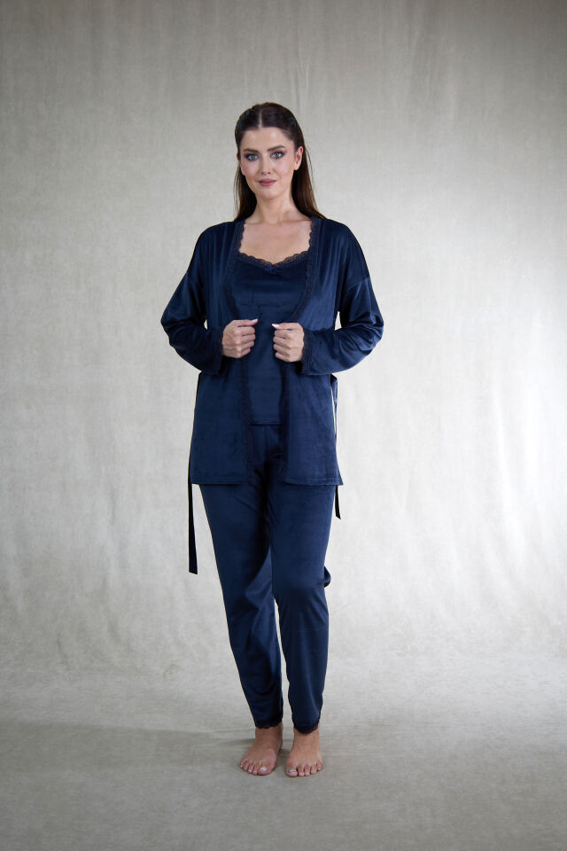 Kadın Kışlık 3 Parça Sabahlıklı Kadife Pijama Takımı alternatif görsel