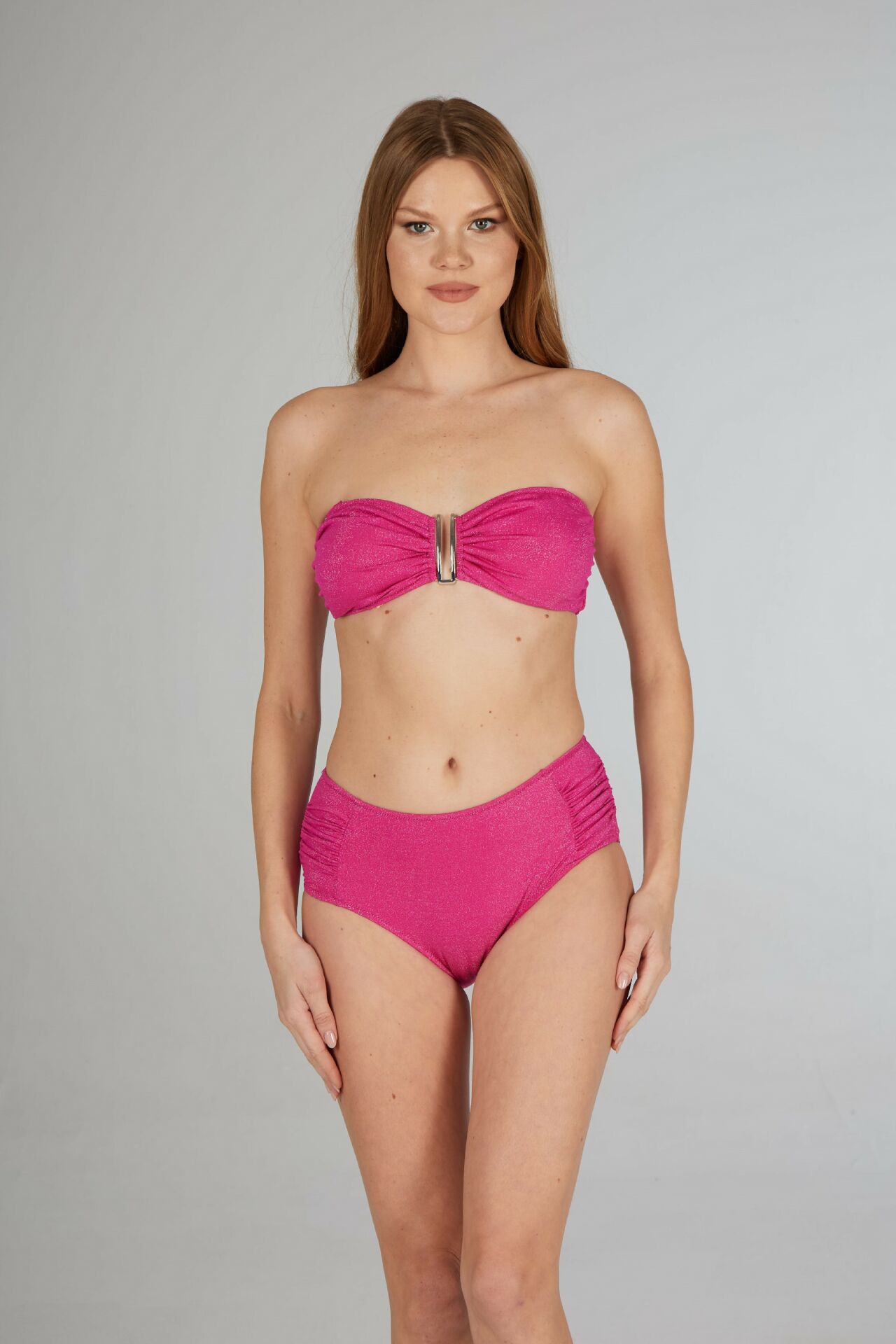 Estiva Kadın Parlak Fuşya Yüksek Bel Britli Aksesuarlı Straplez Bikini Takımı