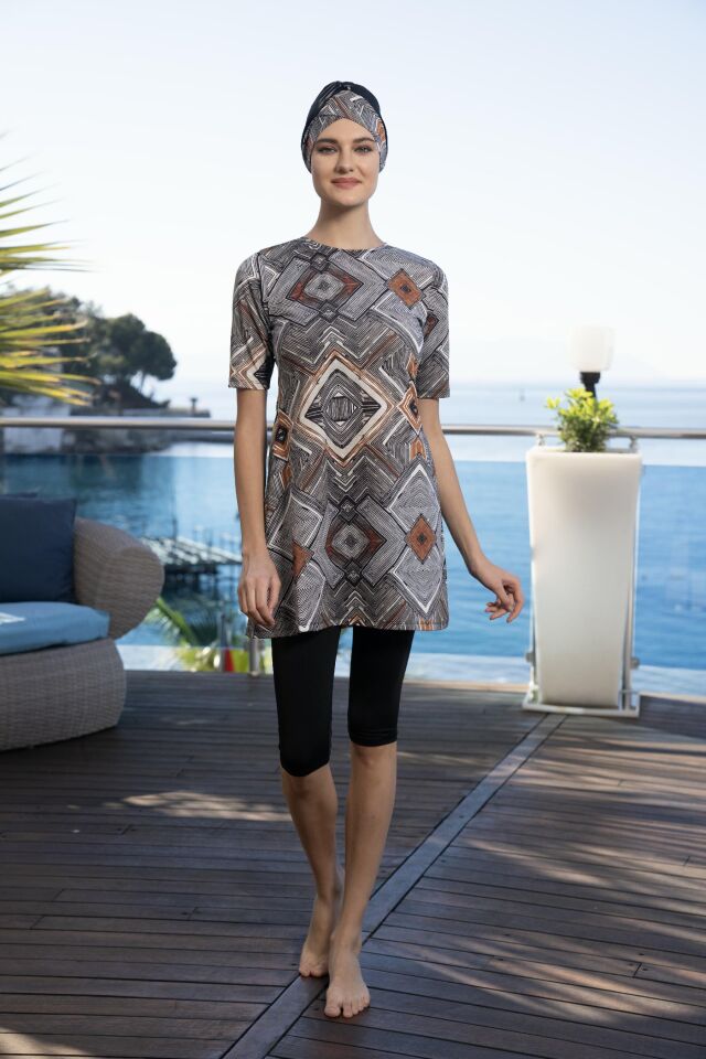 Estiva Kadın Boneli Yarım Kol Kare Desenli Taytlı Mayo Siyah