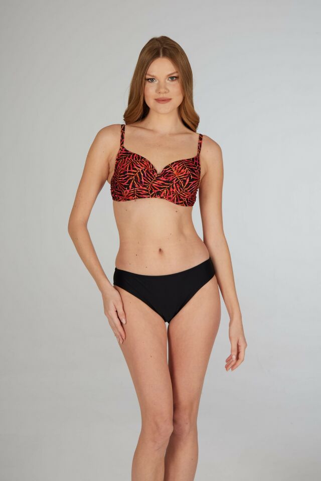 Estiva Kadın Yaprak Desenli Siyah Kaplı Emprime Bikini Takımı