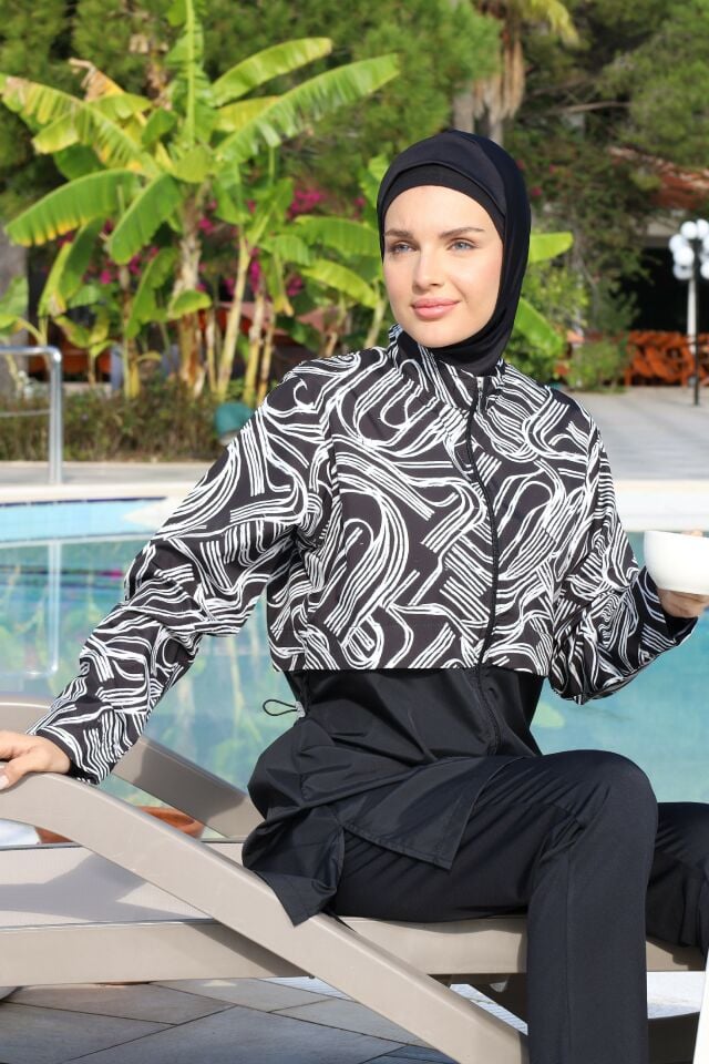 Estiva Fluid Tam Kapalı Croplu Pantolonlu Tesettür Mayo