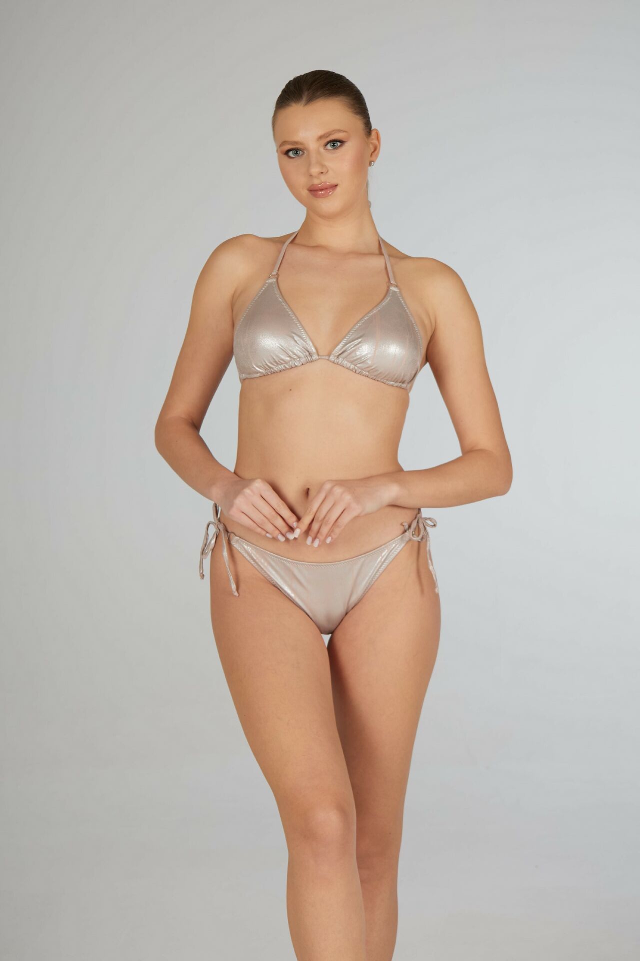 Estiva Kadın Parlak Silver Aksesuarlı Üçgen Bikini Takımı