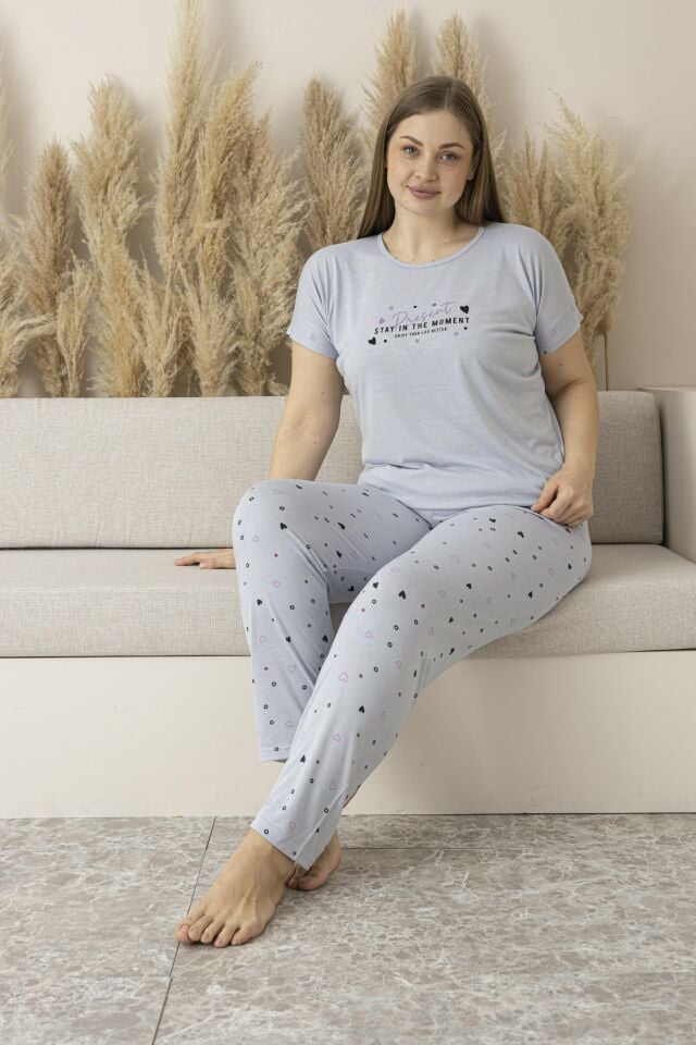 Kadın Yazlık Kalp Desenli Kısa Kollu Viskon Battal Pijama Takımı