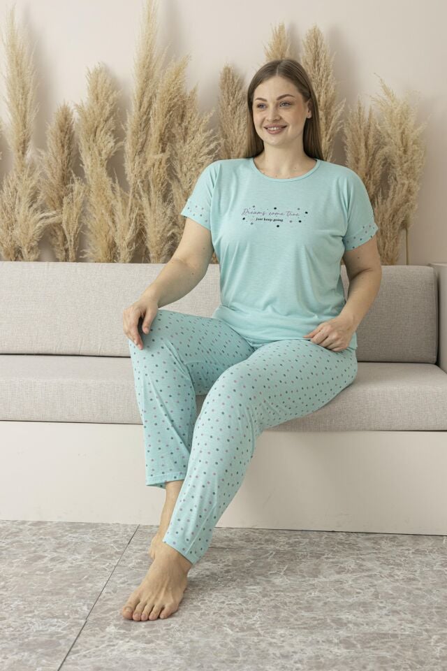 Kadın Yazlık Puantiyeli Kısa Kollu Viskon Battal Pijama Takımı 5XL - MİNT