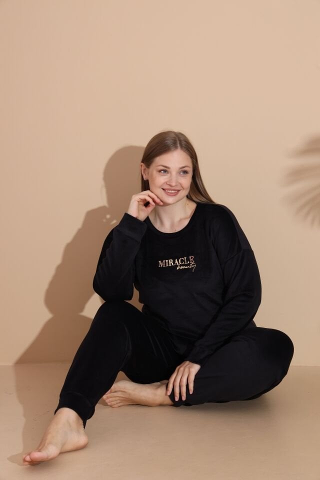 Kadın Kışlık Kadife Battal Pijama Takımı Siyah - 4XL