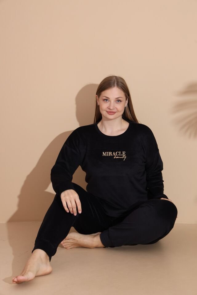Kadın Kışlık Kadife Battal Pijama Takımı Siyah - 4XL