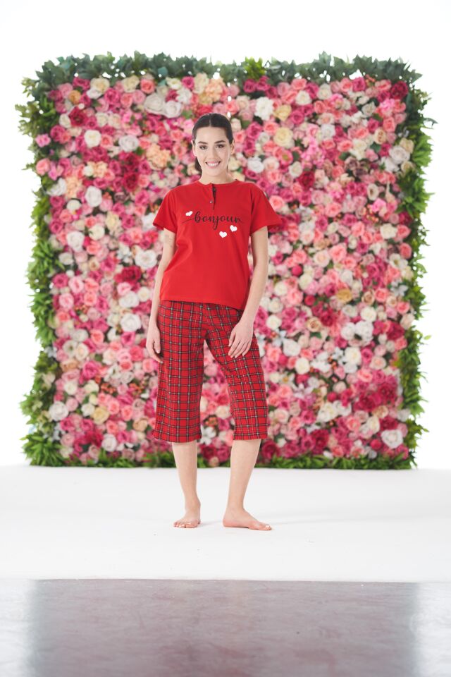 Kadın Yazlık Kareli Kısa Kollu Kaprili Penye Lycra Pijama Takımı - Kırmızı