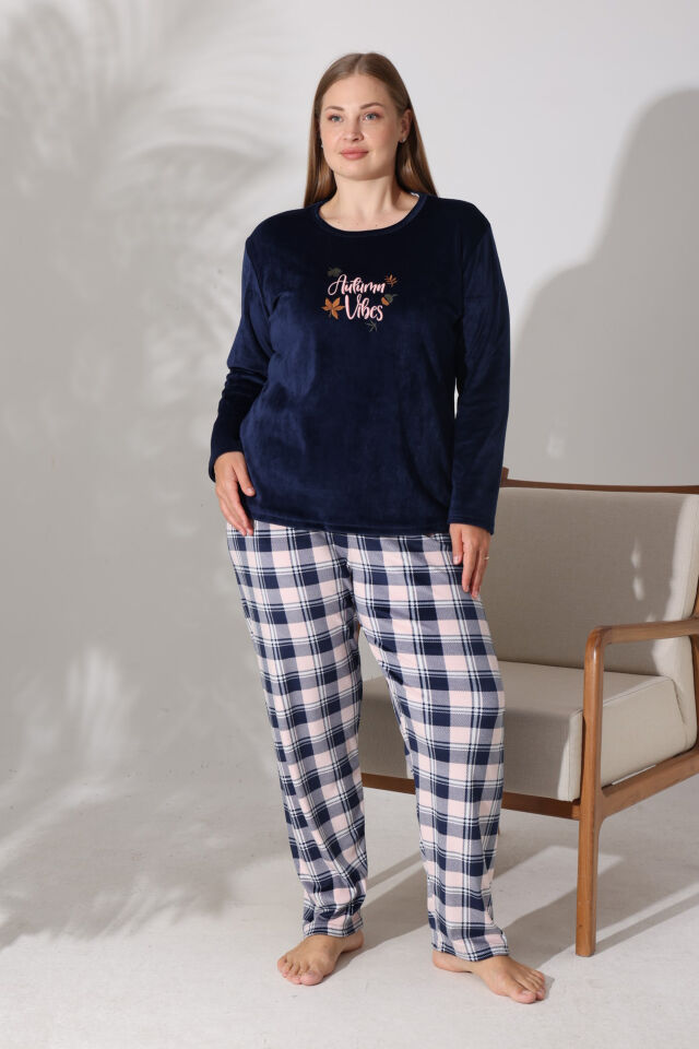 Estiva Kadın Kareli Lacivert Büyük Beden Kadife Pijama Takımı